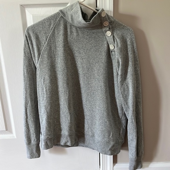 J. Crew Sweaters - ⭐️J. Crew gray sweater